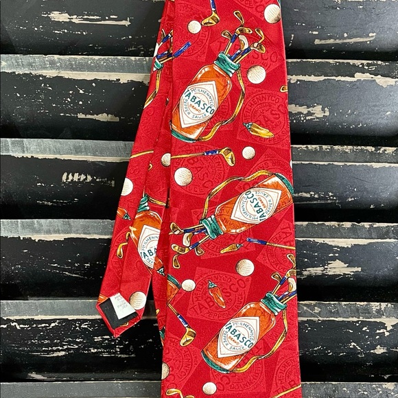 TABASCO Men’s Tabasco Bottle Golf Bag 100% Silk Novelty Neck Tie - Picture 5 of 7
